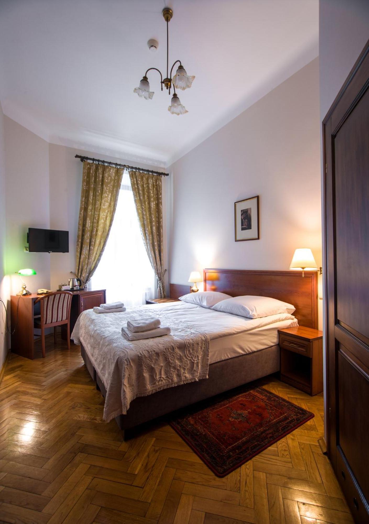 Aparthotel Basztowa Krakau Exterior foto